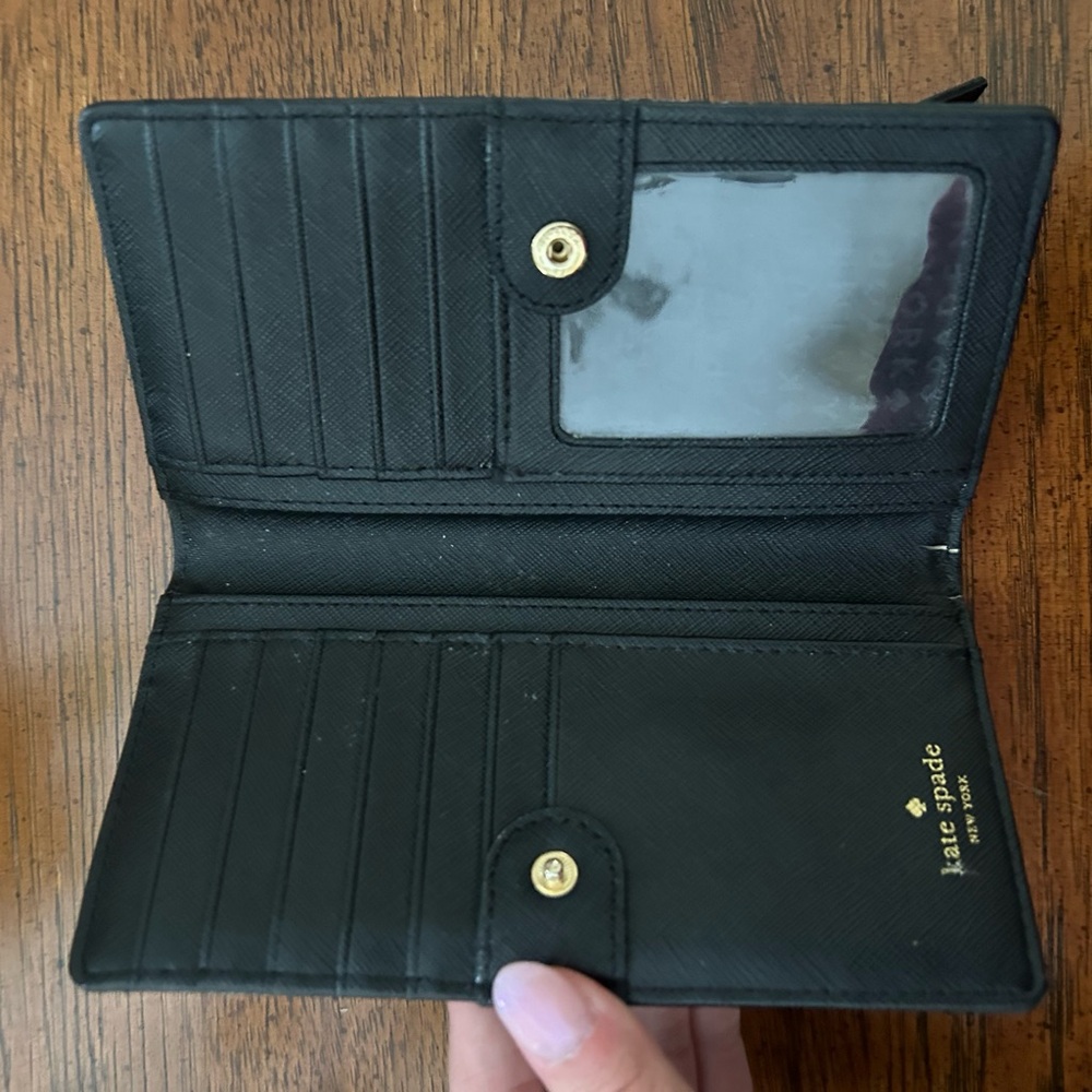 Kate Spade wallet - Picture 2 of 2